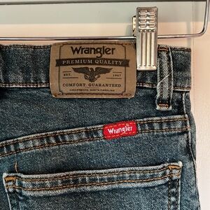 Wrangler Boys size 10 Classic Bootcut jeans
